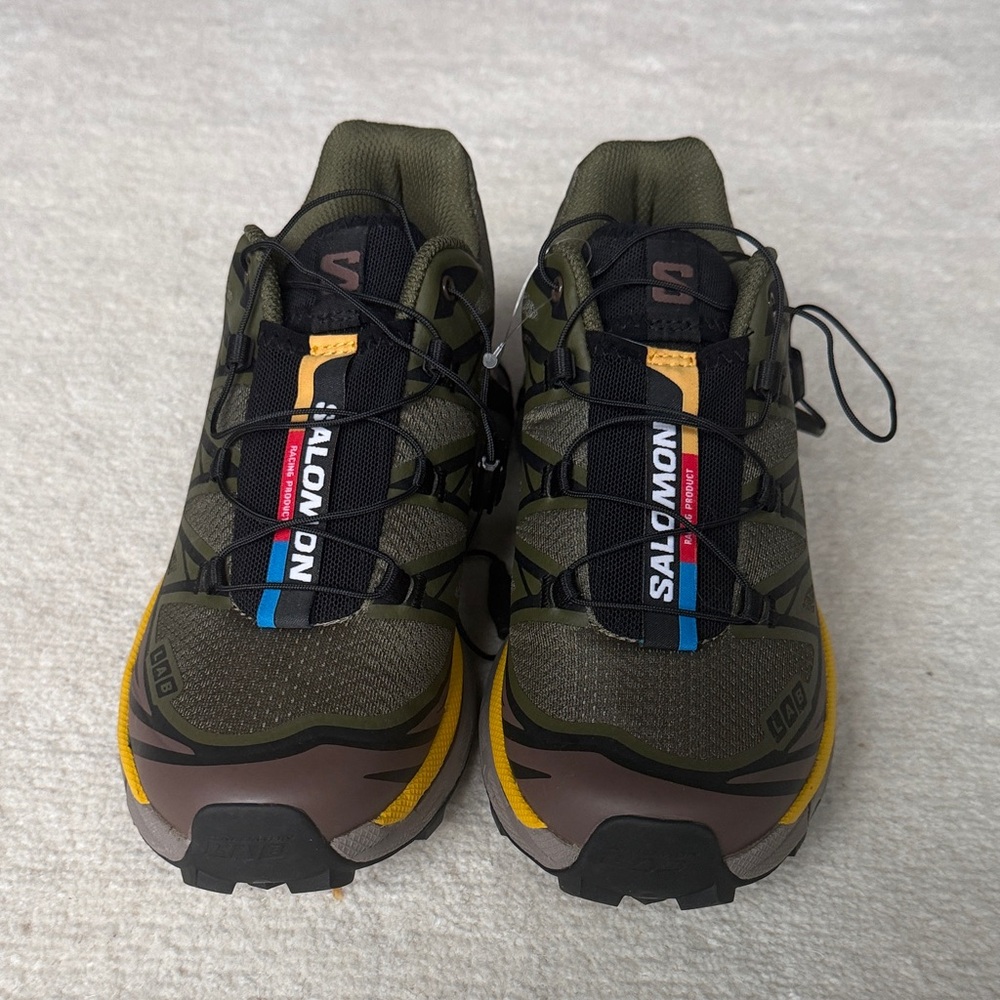 Salomon Women’s Green and Yellow Athletic Shoes